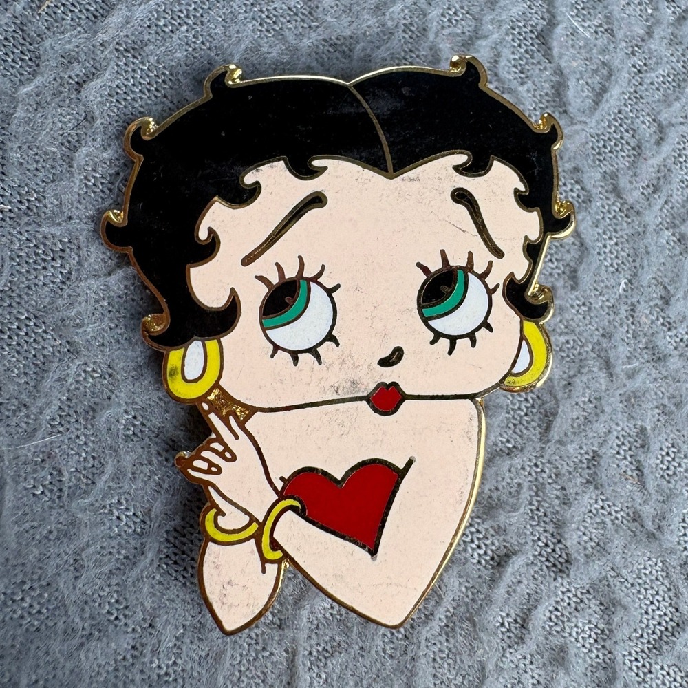 Vintage Betty Boop Enamel Pin Hearst KFS Gold Tone Heart Brooch Collectible